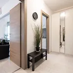 21 Apartament Bucureşti