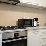 Apartament 21 *