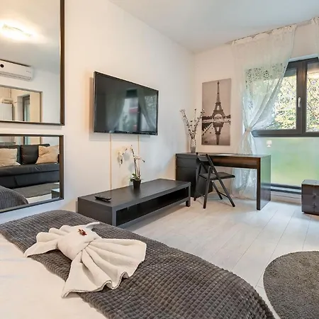 Appartement 21 Boekarest