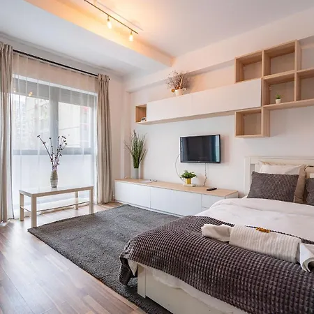 Apartman 21 *