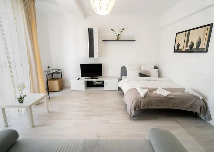21 Apartment