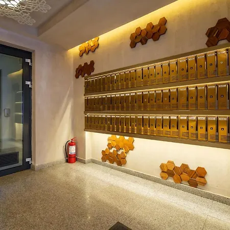 21 * Bukarest